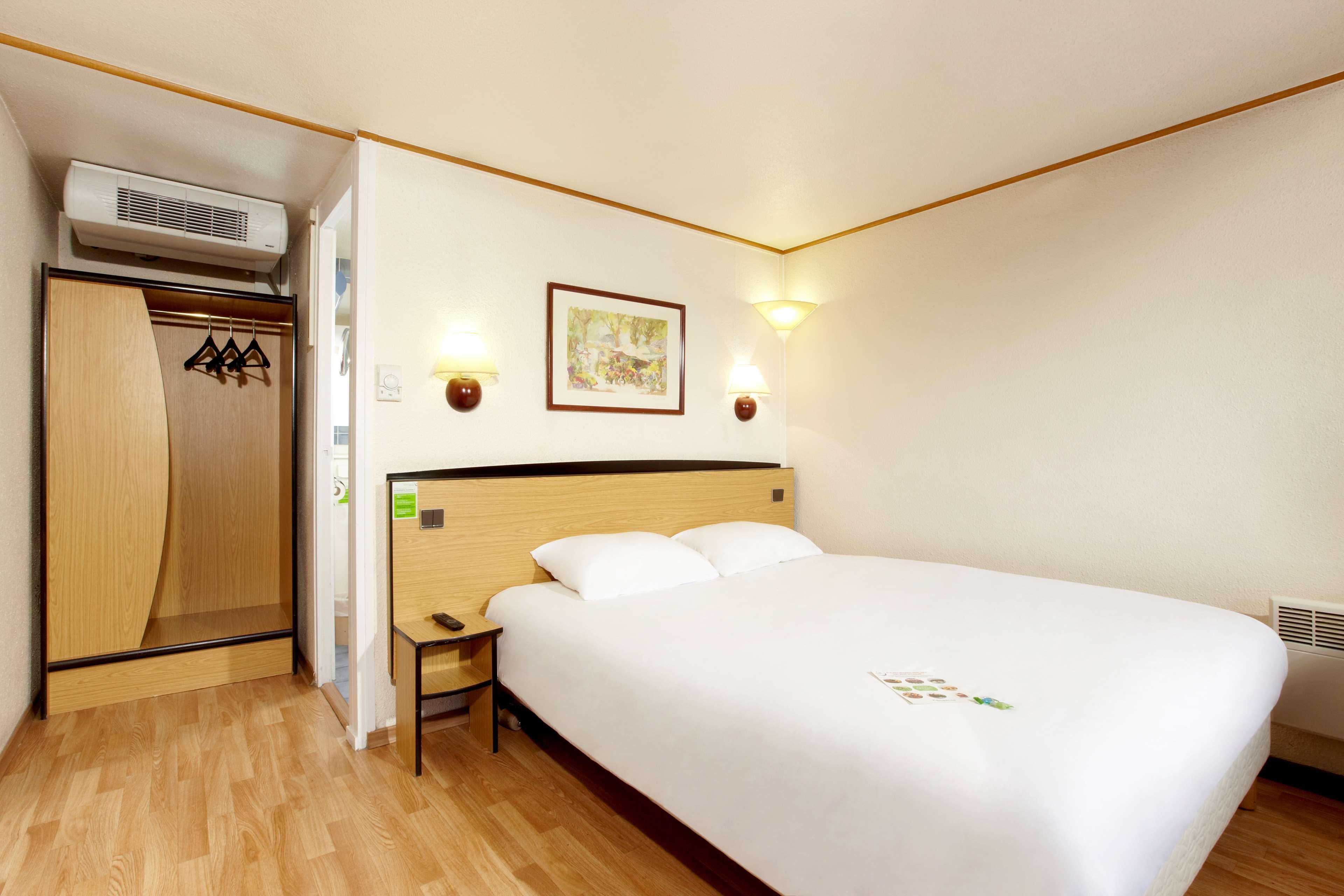 Campanile Rouen Nord - Barentin Hotel Ngoại thất bức ảnh